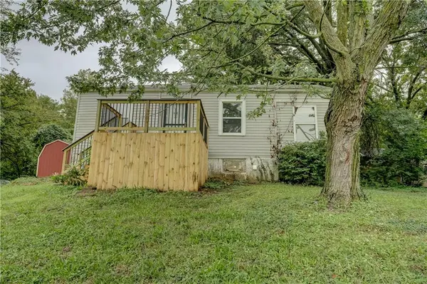 7411 E 83rd ST, Kansas City, MO 64138