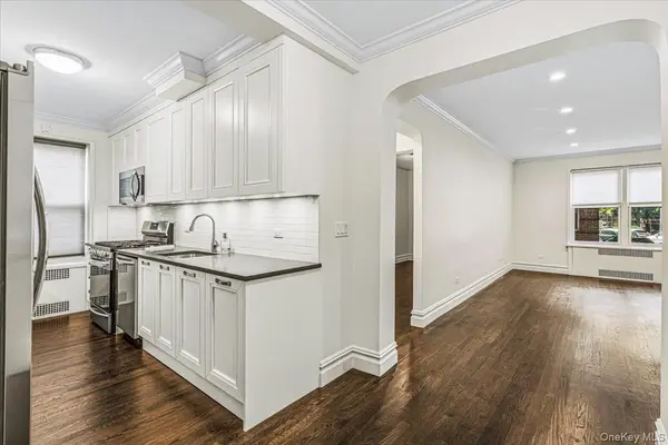 73-12 35th AVE #E3, Jackson Heights, NY 11372