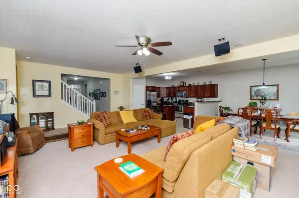 1075 Lazio CT, Greenwood, IN 46143