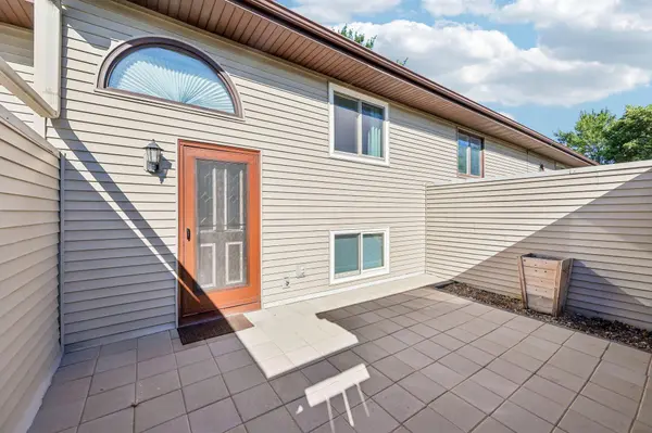 7436 Germane TRL, Apple Valley, MN 55124