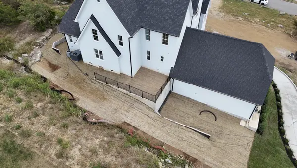 124 Manor Way, Hendersonville, TN 37075