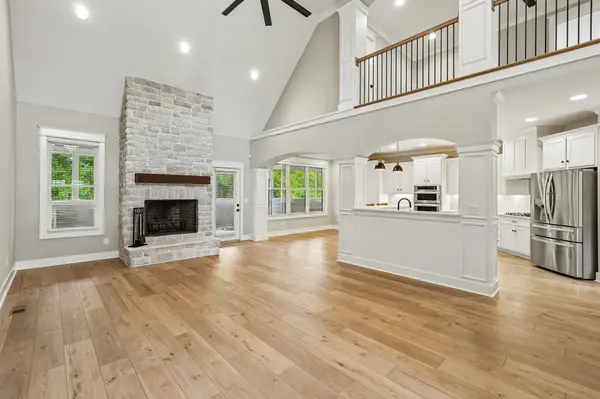 1003 Quillen Way, Lebanon, TN 37087