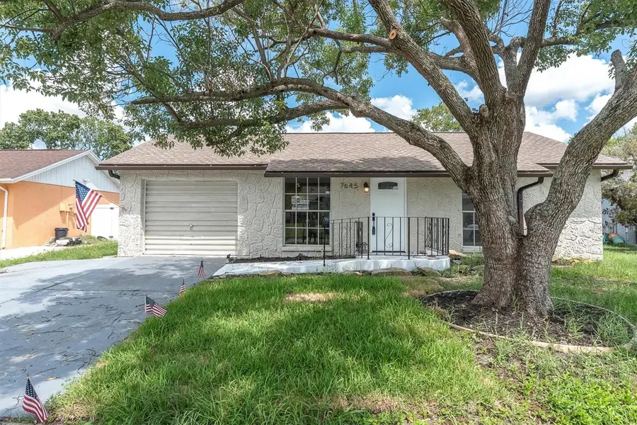 7645 ARLIGHT DR, New Port Richey, FL 34655