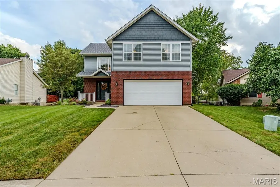 622 Rain Hollow DR, O'fallon, IL 62269