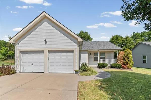 8600 NE 116th ST, Kansas City, MO 64157