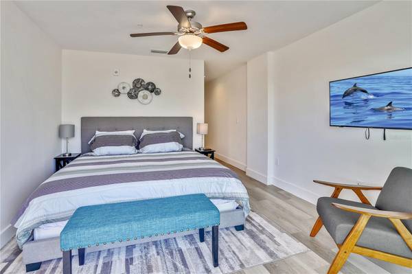 15305 1ST ST E #305, Madeira Beach, FL, 33708 photo 9