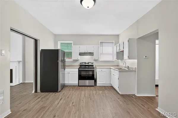 3829 S Compton AVE, St Louis, MO 63118