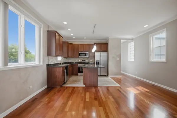 2539 W Warren BLVD #1, Chicago, IL 60612