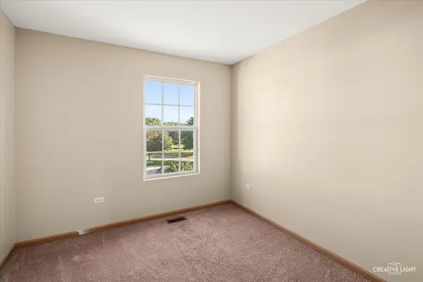 277 S OAK CREEK LN, Romeoville, IL 60446