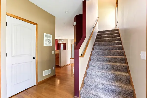 146 Shetland LN, Lino Lakes, MN 55014