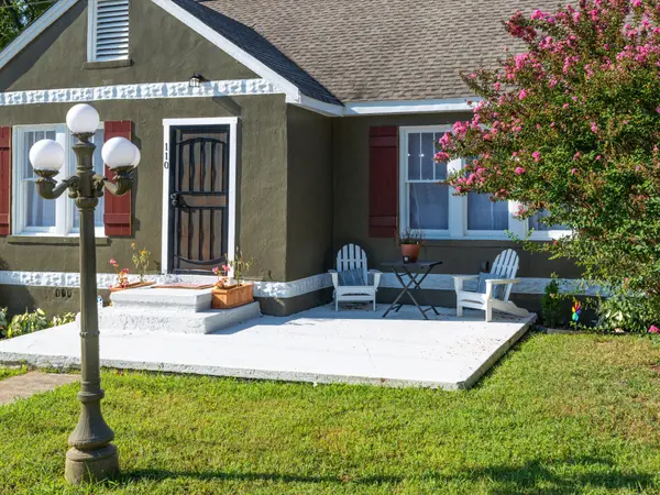 110 E Merchant St, Mount Pleasant, TN 38474