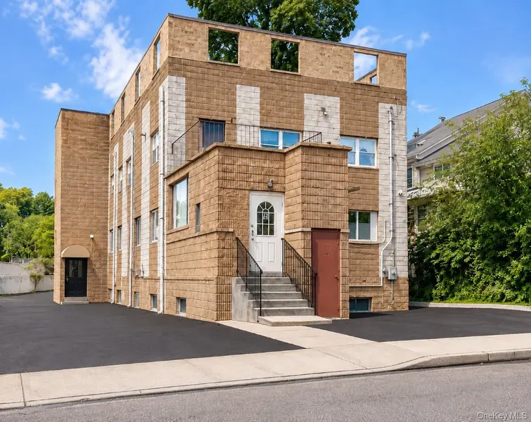 21 Rita AVE, Monsey, NY 10952