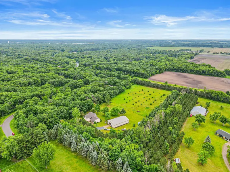 160 196th DR NW, Elk River, MN 55330