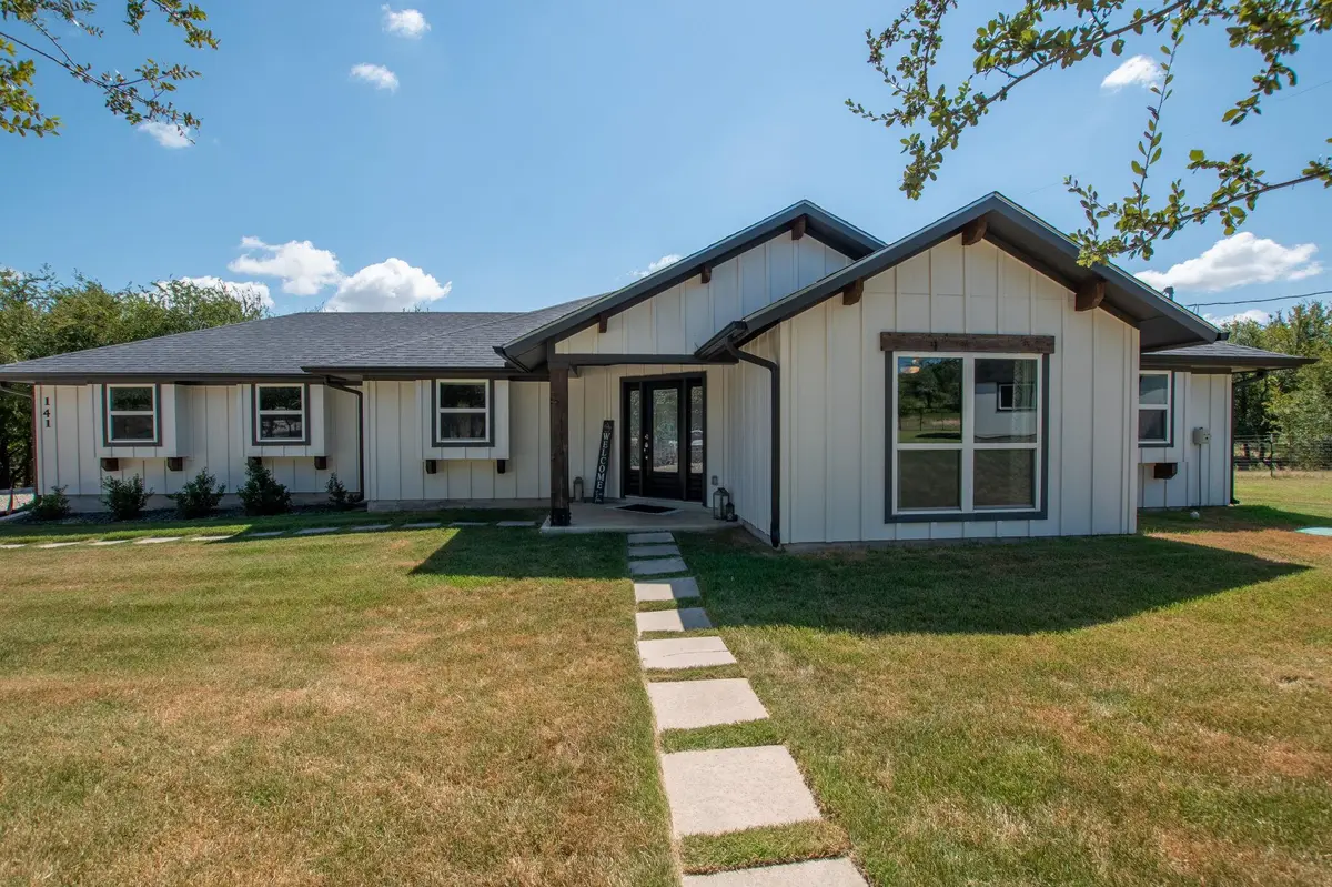 141 Bugatti CT, Burnet, TX 78611