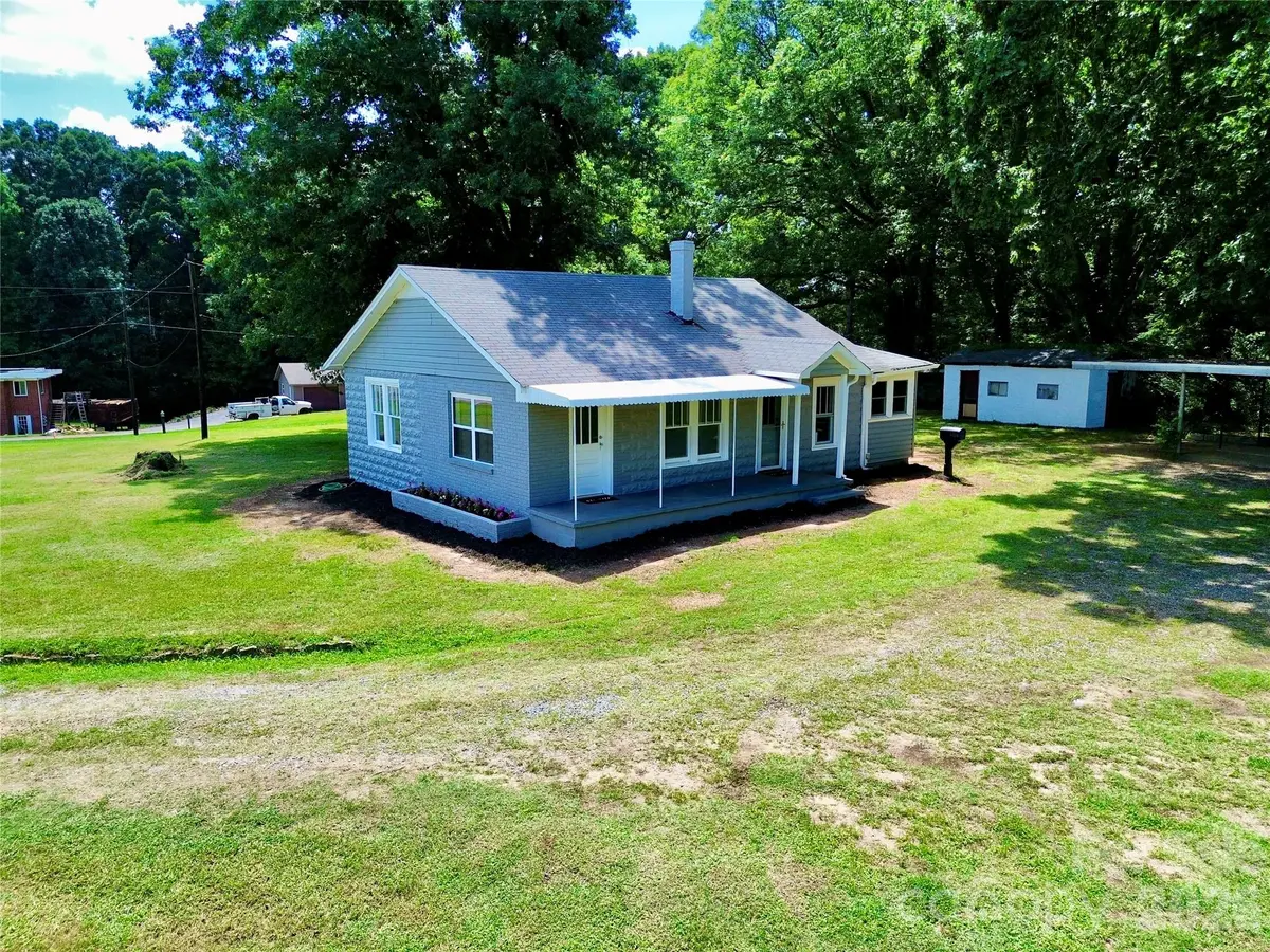 4934 E NC 10 HWY, Catawba, NC 28609