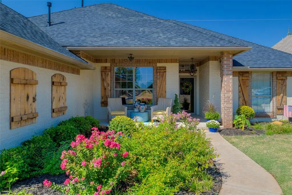 2213 Cedar Pointe CT, Edmond, OK 73003