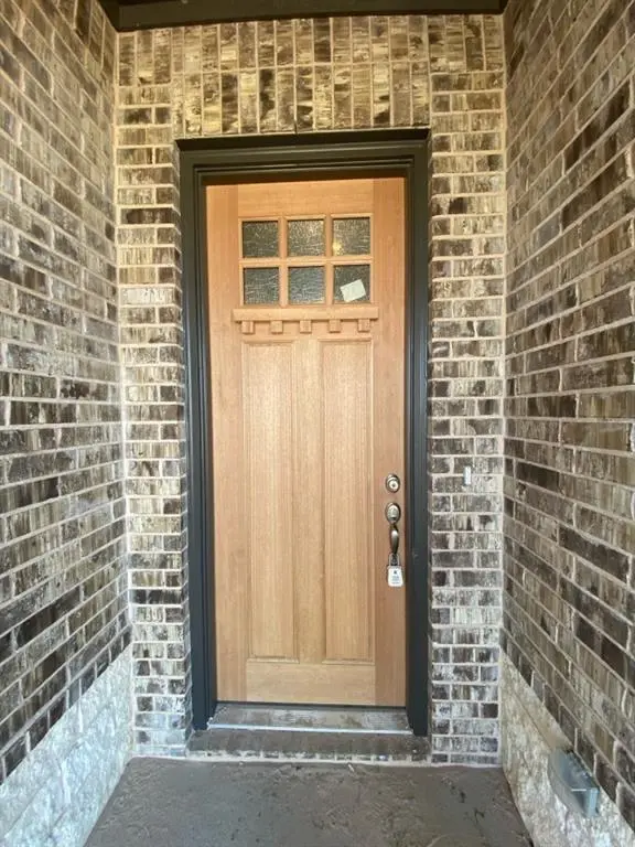113 Sunny Side Road, Valley View, TX 76272