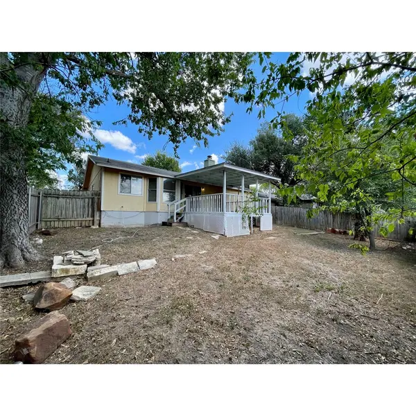 5507 Fence ROW, Austin, TX 78744
