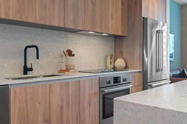 84 East Ave #1810, Austin, TX 78701
