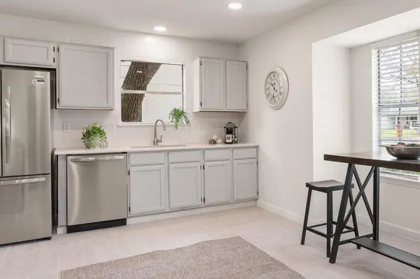 7611 Navarro PL, Austin, TX 78749