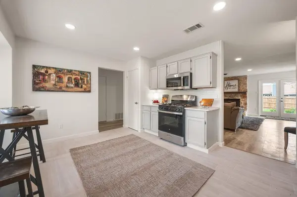 7611 Navarro PL, Austin, TX 78749