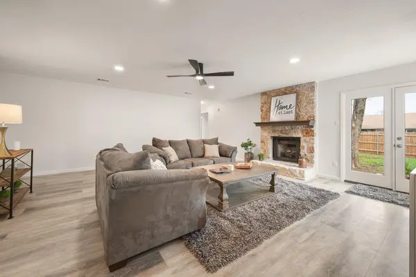 7611 Navarro PL, Austin, TX 78749