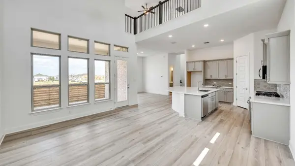 209 Rock Daisy TRL, Hutto, TX 78634
