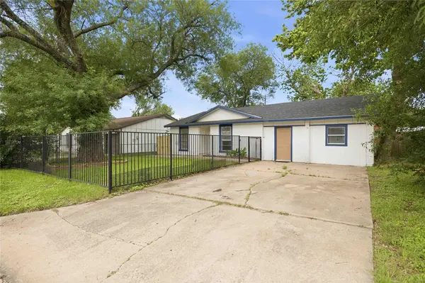 4502 Turnstone DR, Austin, TX 78744