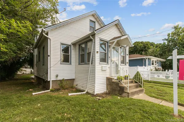 133 Union ST, Freeport, NY 11520