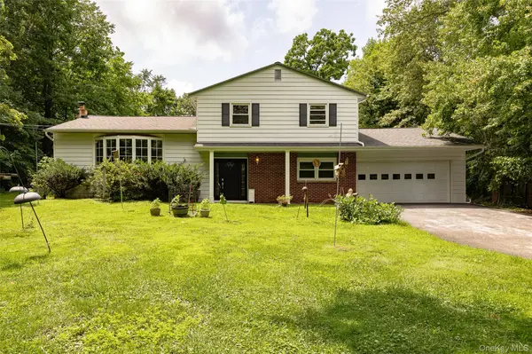 37 Brothers RD, Wappingers Falls, NY 12590