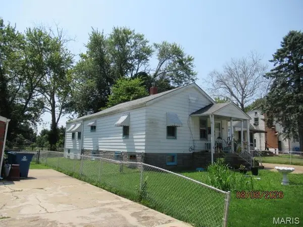 210 Habecking DR, St Louis, MO 63137