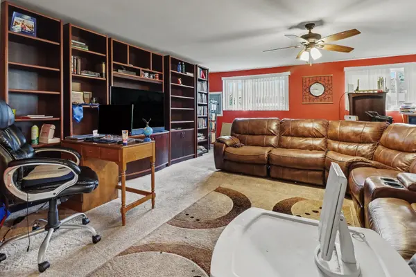 18650 Lee ST, Country Club Hills, IL 60478
