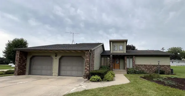 206 S Chestnut ST, Lawler, IA 52154