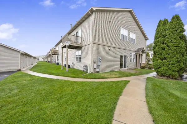 1254 Primrose Lane, Schererville, IN 46375