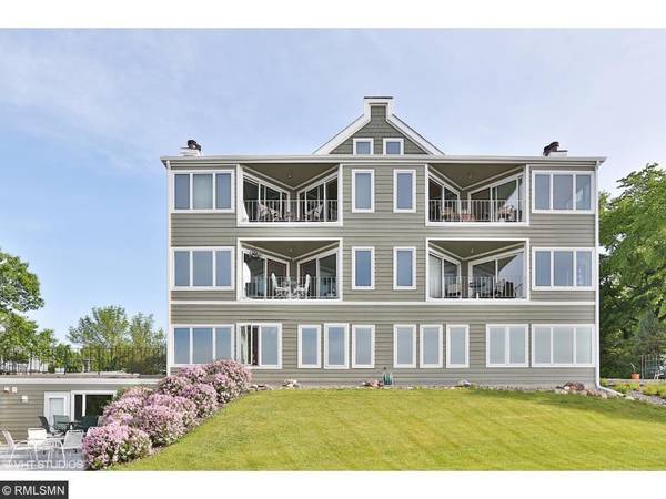 2670 Commerce BLVD #106, Mound, MN 55364
