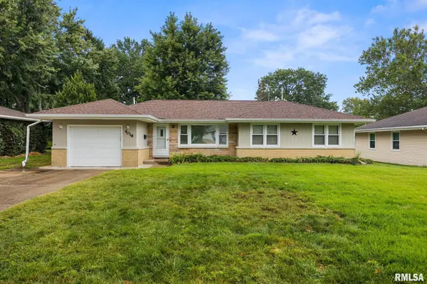 4018 N KEENLAND AVE, Peoria, IL 61614