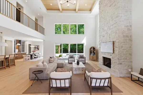 714 Shawnee Dr, Nashville, TN 37205