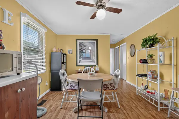 304 Highland Dr, Tullahoma, TN 37388