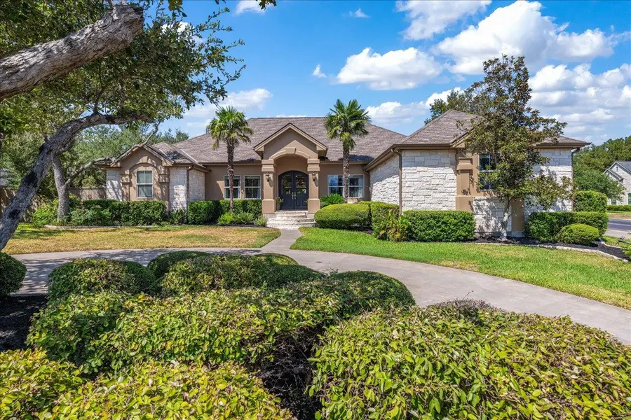 3500 Wellspring DR, Bee Cave, TX 78738