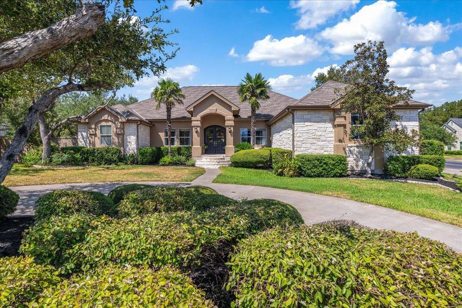 3500 Wellspring DR, Bee Cave, TX 78738