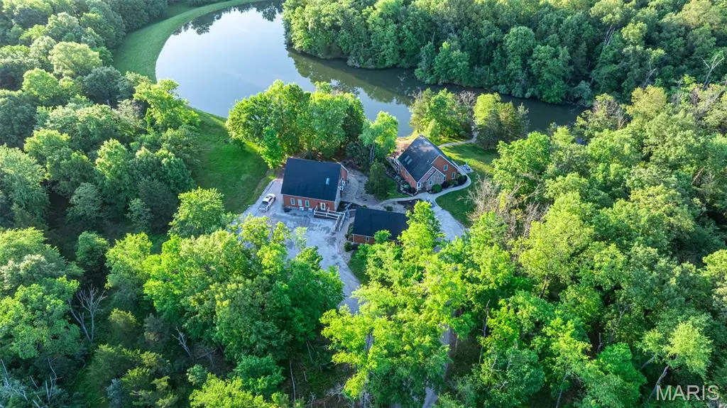 16602 N Steel Lane, Wood Lawn, IL 62898