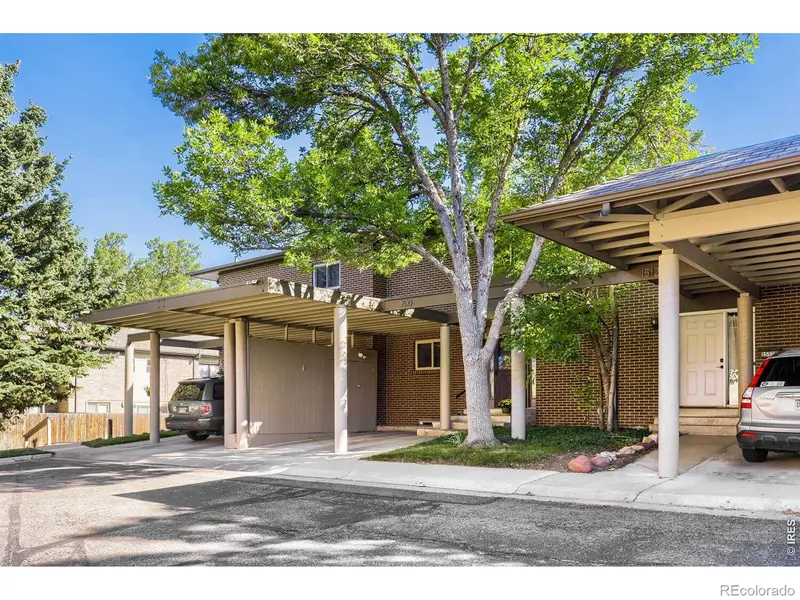 1510 Chambers DR, Boulder, CO 80305