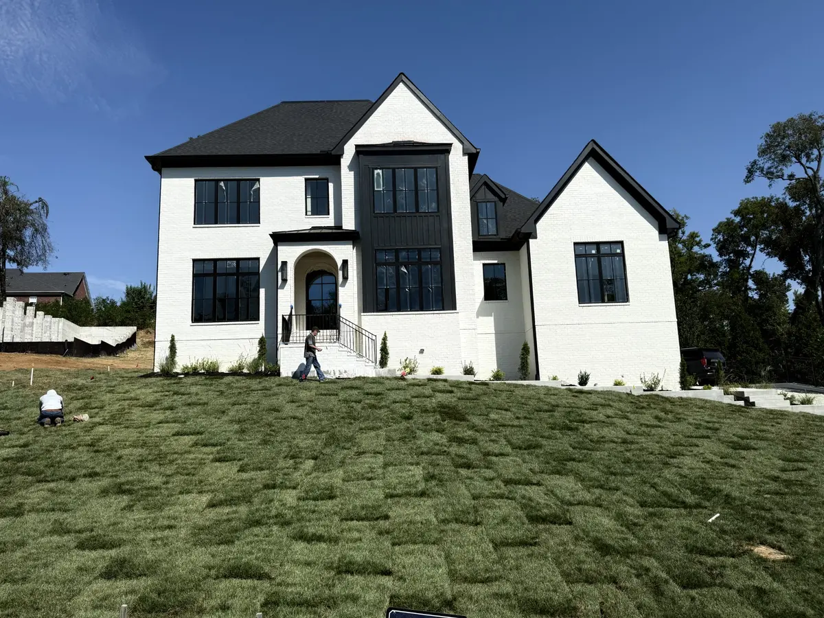 1580 Eastwood Dr, Brentwood, TN 37027