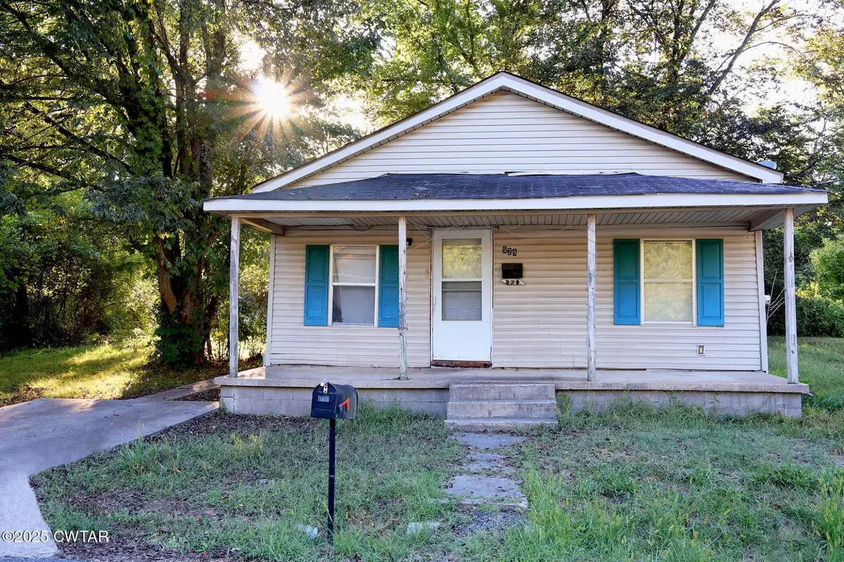 529 Thomas Ave, Dyersburg, TN 38024