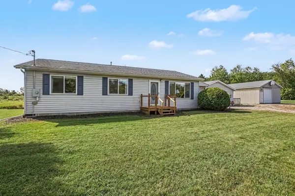 8491 Esmond RD, Plainfield Twp, MI 48739