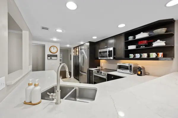 3974 Far West BLVD, Austin, TX 78731