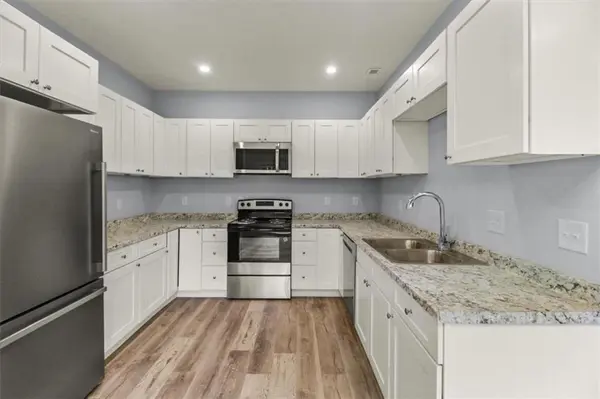1109 Kings HWY #A, Independence, MO 64050