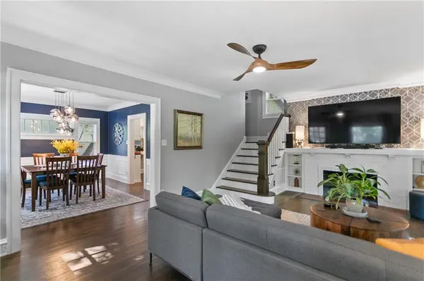 6234 Valley RD, Kansas City, MO 64113