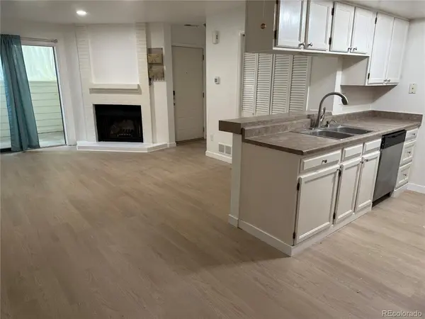 8376 S Upham #B106, Littleton, CO 80128