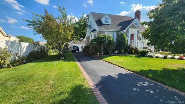 199 Claxton AVE, Bellmore, NY 11710